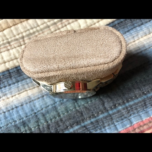 Burberry Watch BU9038 Swiss Gold 38mm Unisex